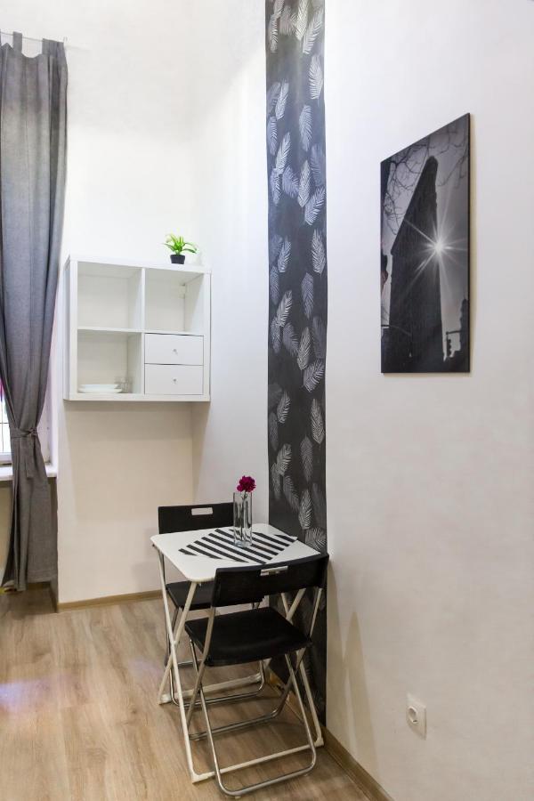 Central Budget Lofts Apartment Budapest Luaran gambar