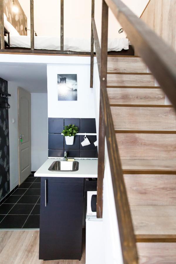 Central Budget Lofts Apartment Budapest Luaran gambar